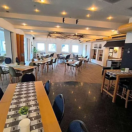 Hotell Smart B&b1 Bb1 130 *